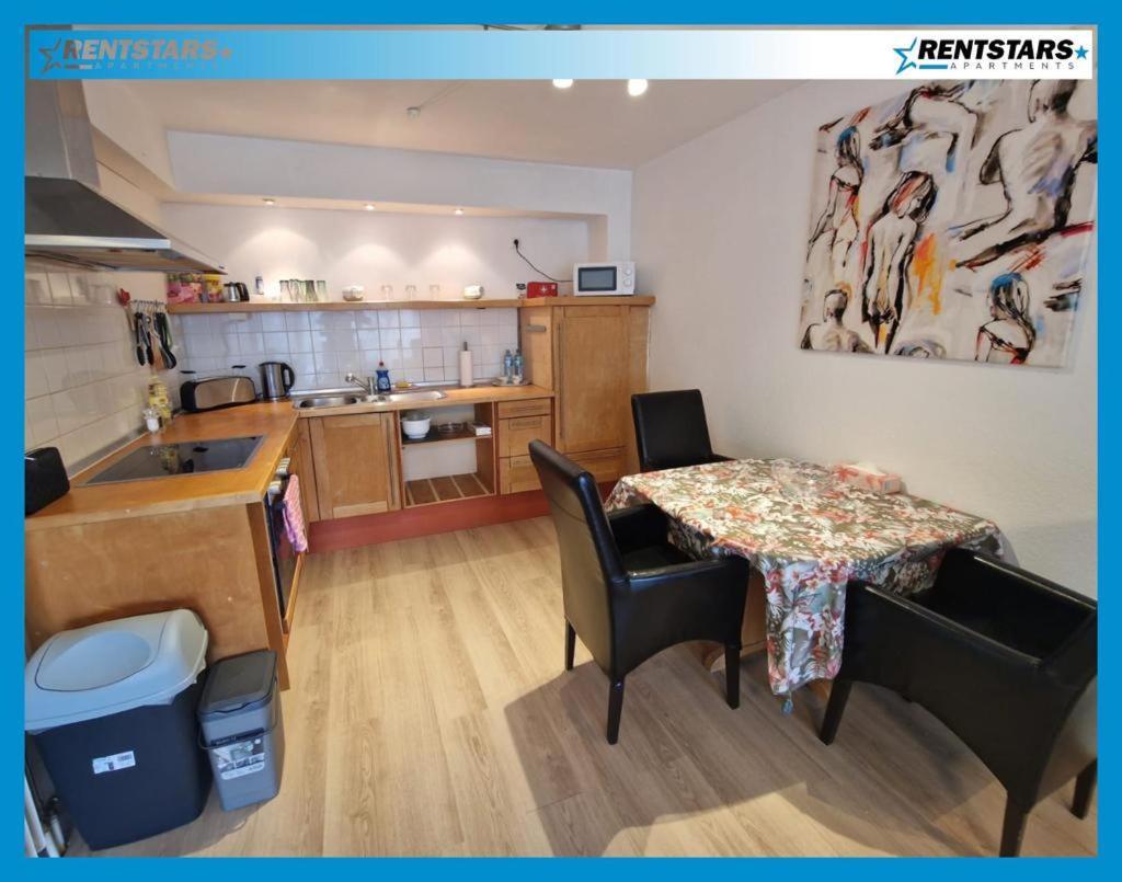 Hafenperle Ferienwohnung Am Alten Stadthafen In Oldenburg - Zentrale City Lage Exterior photo